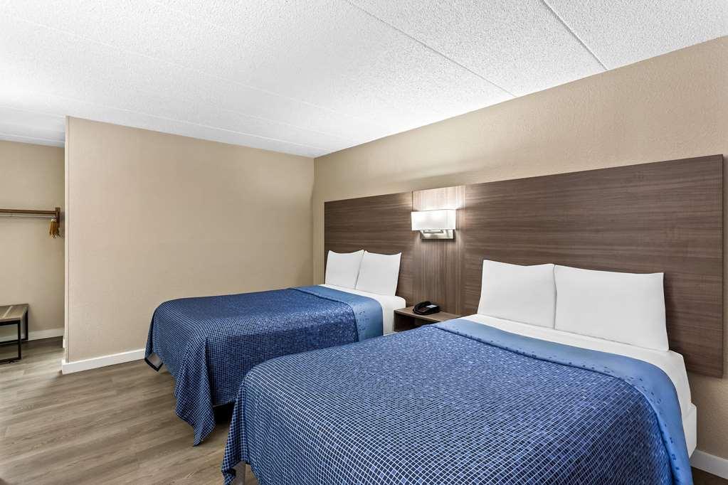 Econo Lodge Willowbrook Szoba fotó