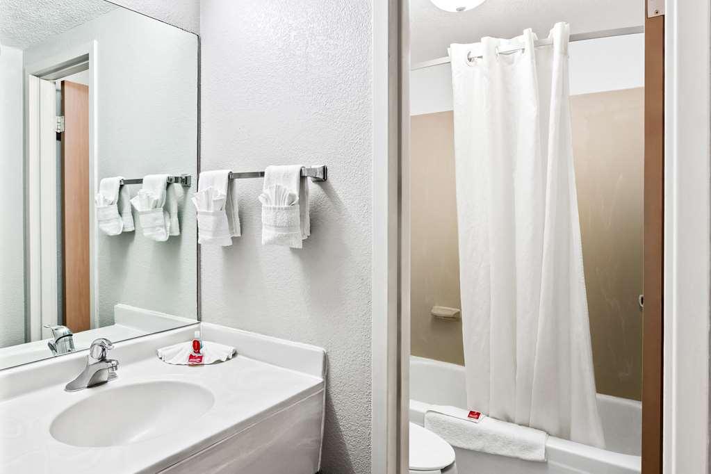 Econo Lodge Willowbrook Szoba fotó
