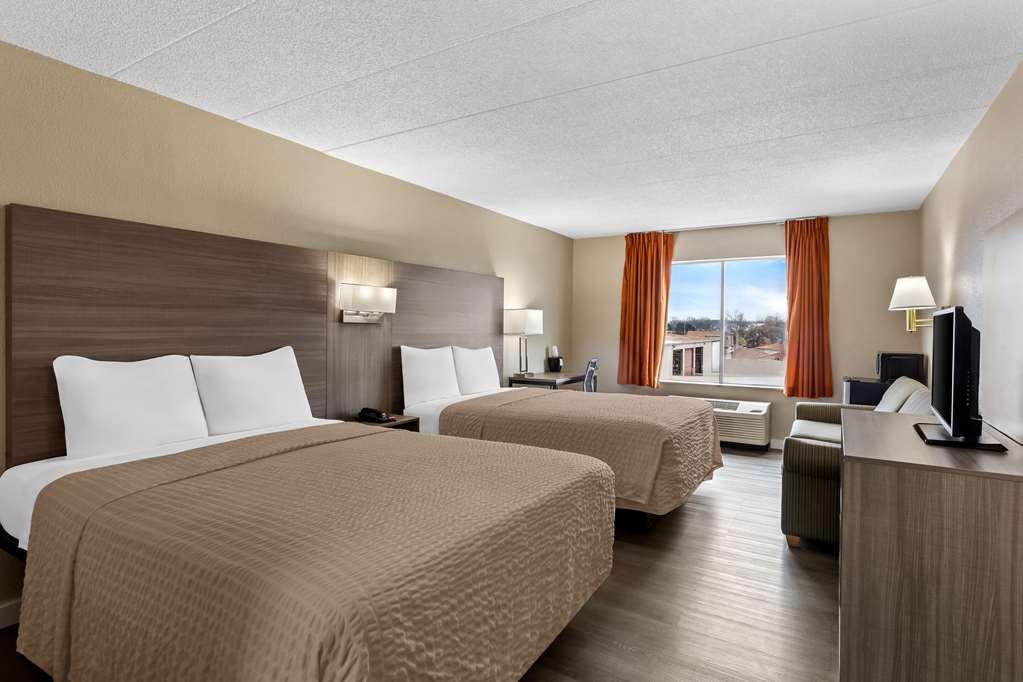 Econo Lodge Willowbrook Szoba fotó